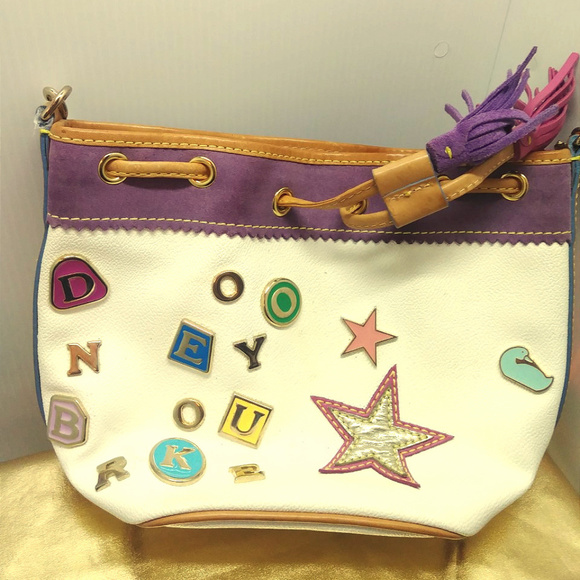 Dooney & Bourke Handbags - Dooney & Bourke Purse